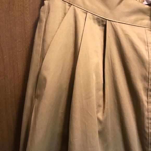 H&M Pleated Skirt - Picture 4 of 4